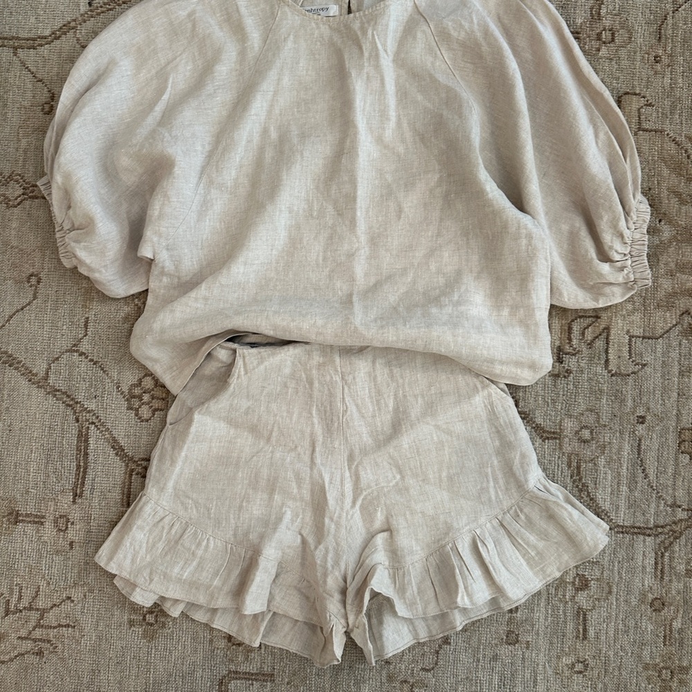 High Waist Linen Shorts in Cream